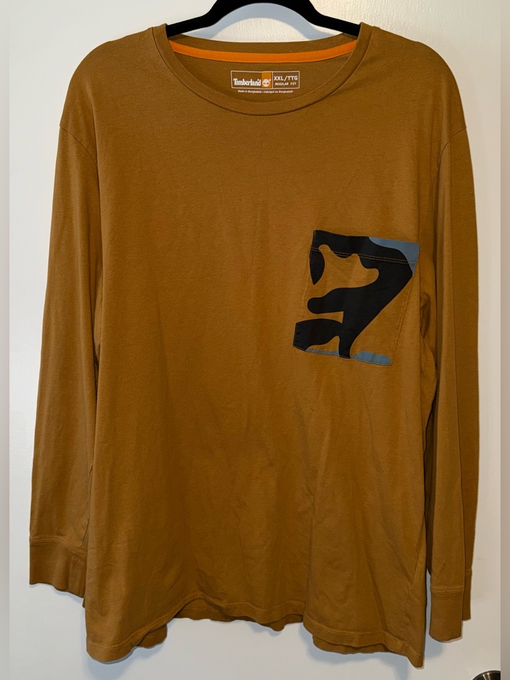 Timberland Men's Long-Sleeve Pocket Tee — Brown